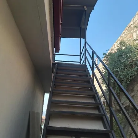 Apartament Sari Papatya *